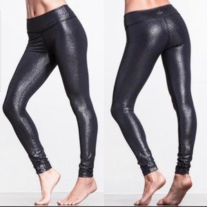 Beyond Yoga full length black glitter legging